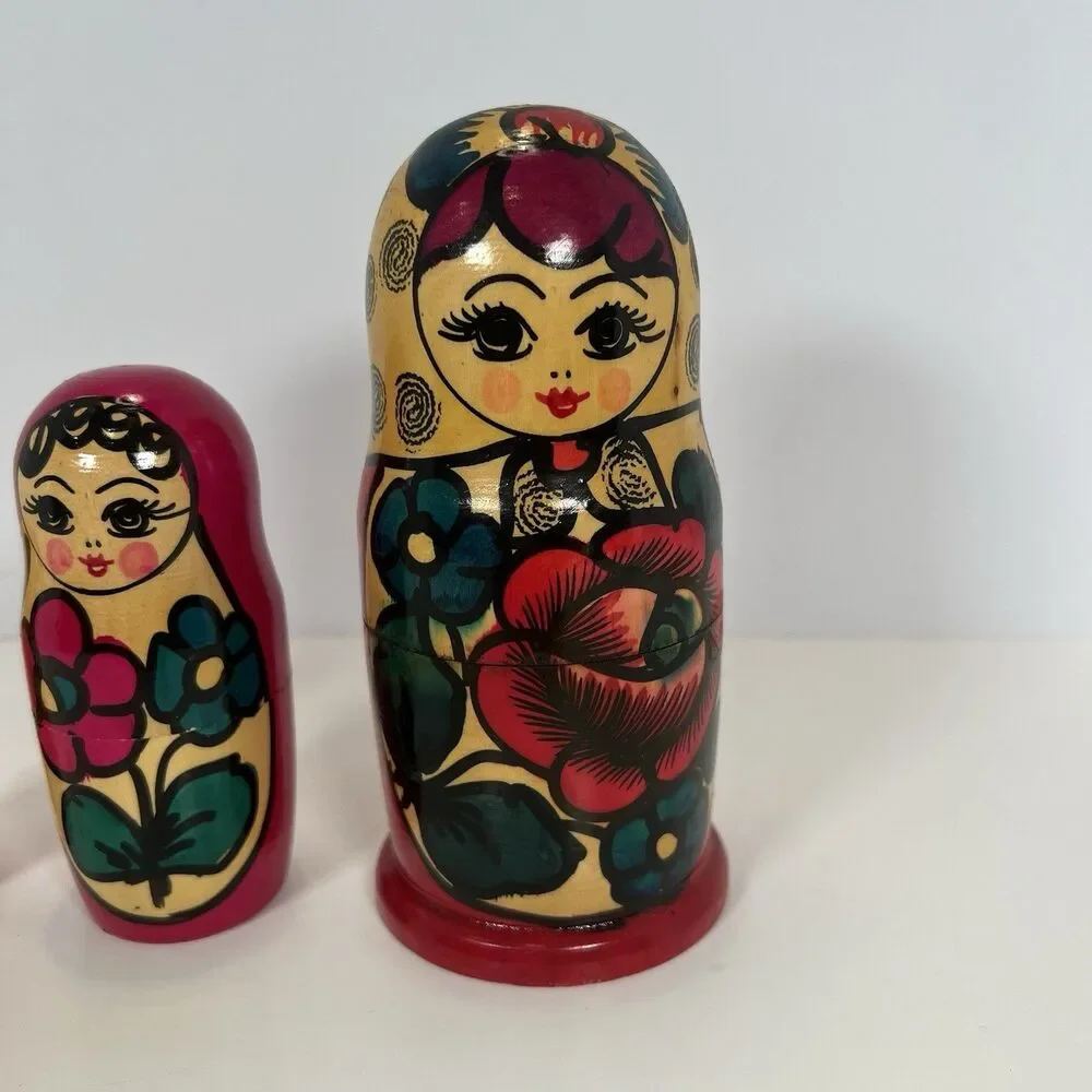 Russian Semenov Nesting dolls Matryoshka set 3 pcs Hand painted in Russia 5-5/8”